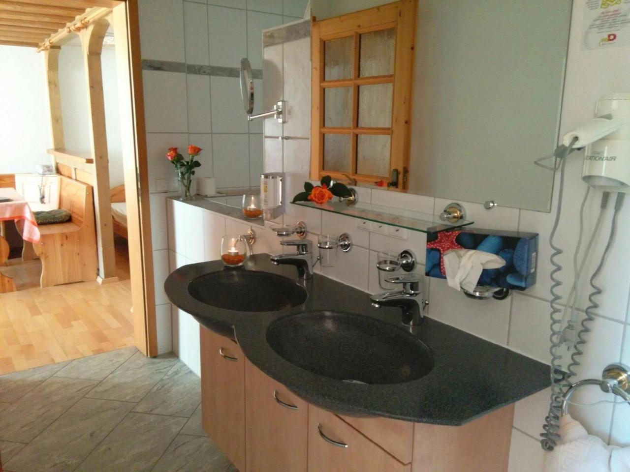 Schönwalde Hotel Kaltenbach מראה חיצוני תמונה
